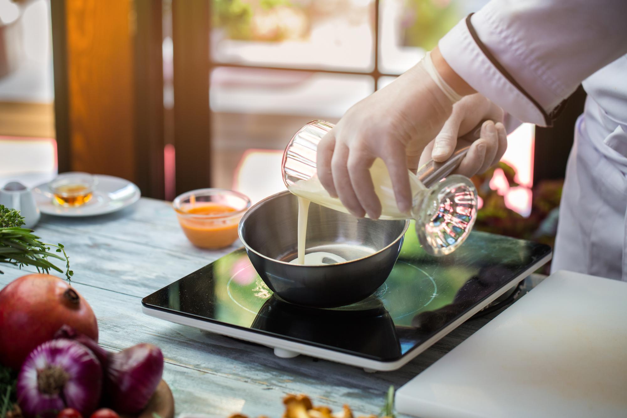 sous-chef arranging ingredients